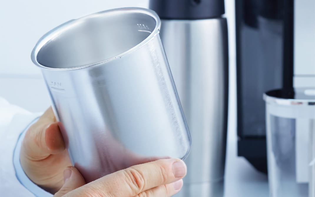 Container for milk system cleaning 